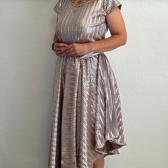 Sarah Bibb rose gold metallic swing dress size small / medium - Picture 12 of 12